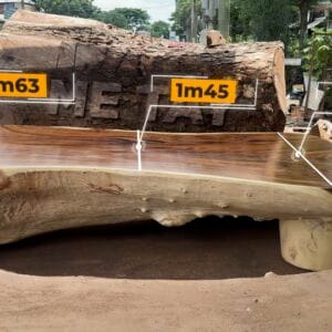 bàn gỗ nguyên khối 150 triệu